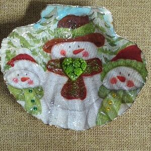 Handmade Decoupaged Winter Holiday Scallop Shell Snowman Edged In Gold